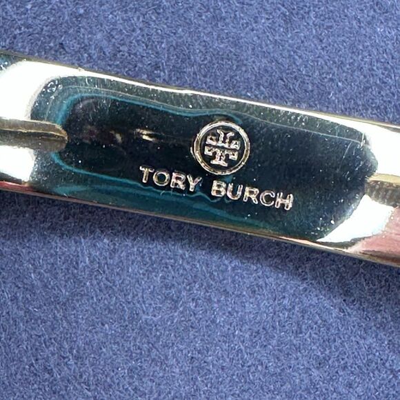Tory Burch Red Enamel Cuff Bangle Bracelet Gold Logo Accents – Size 6.5 NWT - Picture 5 of 8